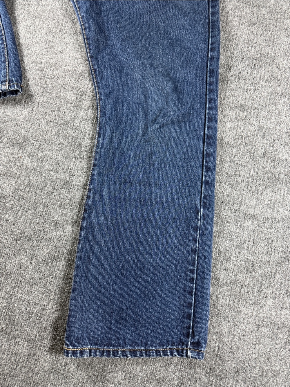 Levi's 517 Men's Dark Blue Bootcut Jeans - Picture 3 of 8
